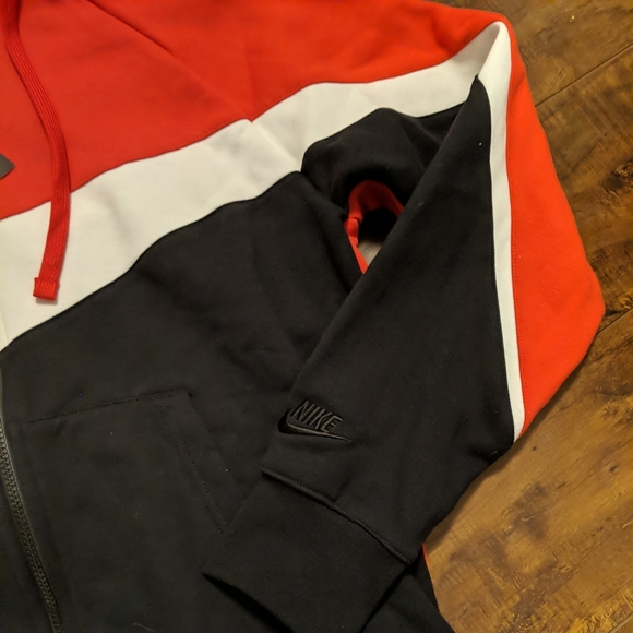 Nike Sportswear Big Swoosh Hoodie - Picture 3 of 3